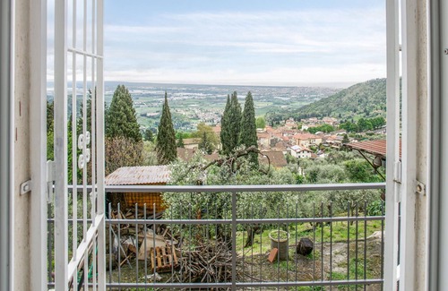 Corsanico Apartment | Beautiful apartment in Corsanico