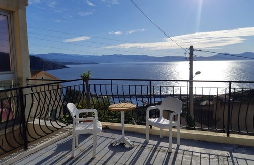 Cargese Apartment | Beautiful apartment in the center of Cargèse sea view
