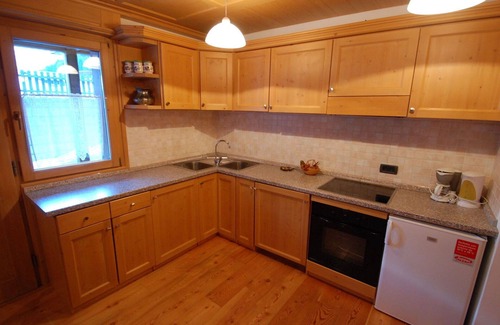 Penia House | Beautiful apartment in villa for 3 guests with WIFI, TV and pets allowed