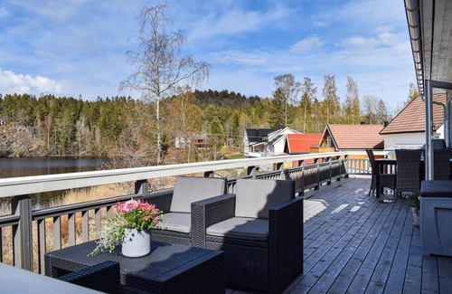 Songe Apartment | Beautiful apartment in Risør with WiFi