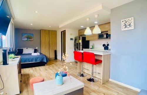 El Tesoro Apartment | Beautiful Apto in Poblado