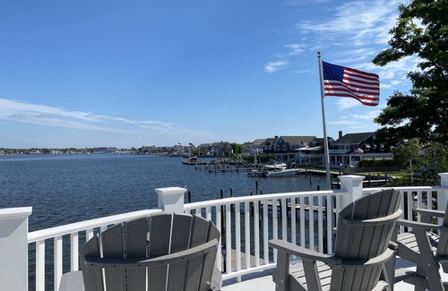 Mantoloking House | Beautiful bay front beach home