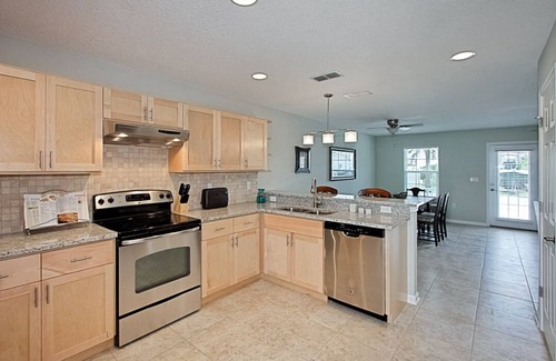 Butler Beach Villa | Beautiful Beachside Villas Ocean View ! Family and Pet Friendly !