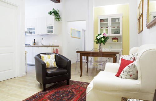 Historic Center Apartment | Beautiful, Bright, Spacious in Historic Bologna, great atmosphere, renovated