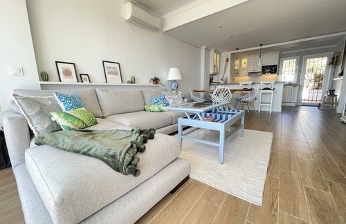 Altea la Vella House | BEAUTIFUL BUNGALOW WITH SEA VIEWS