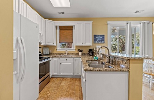 Windy Hill House | Beautiful Carribean style town home. Located in North Myrtle, North beachresort