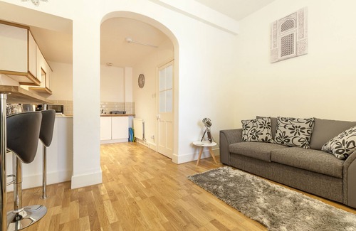 Exeter House | Beautiful Central Exeter Apartment 5 min walk quay