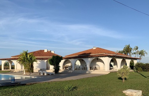 Sao Pedro Cottage | Beautiful Chacara in Aguas de Sao Pedro - Mediterranean Style