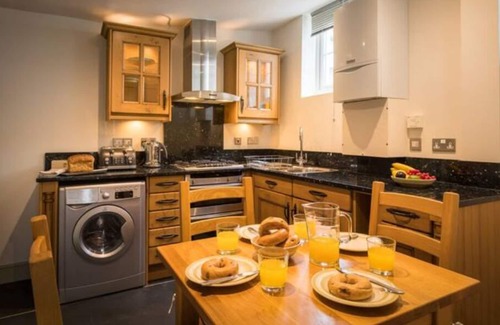 Bishops Tawton Cottage | Beautiful Character Cottage in charming village