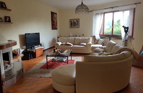 Sant'Agata Feltria Villa | Beautiful circular House / Villa in a traditional Italian mountain village