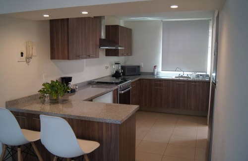 Zapopan Apartment | Beautiful comfortable, bright and spacious apartment. In front of a nice park.