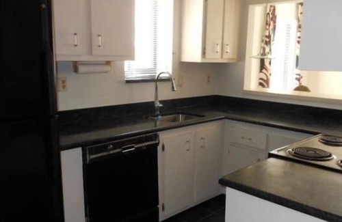 Stuart Condo | Beautiful Condo at Miles Grant Country Club With Many Amenities