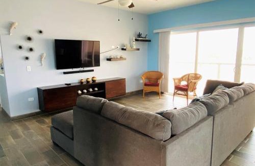 Las Conchas Apartment | Beautiful Condo La Joya - Near Beach with Views