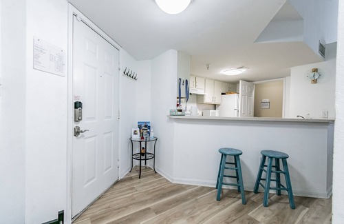 Clearwater Condo | BEAUTIFUL CONDO MINUTES FROM GORGEOUS BEACHES & FAMILY ATTRACTIONS