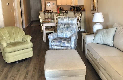 North Myrtle Beach Condo | Beautiful Condo with Easy Access to the Beach and a Peekaboo Oceanview!