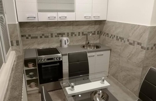 Savski Venac Apartment | Beautiful,cosy, family -friendly apartment in Hyde park