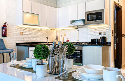 Business Bay House | Beautiful Cosy Studio in Business Bay