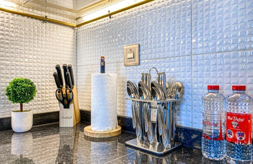 Business Bay House | Beautiful Cosy Studio in Business Bay