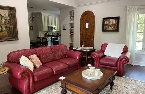 Nesbit Cottage | Beautiful Cottage in the Woods