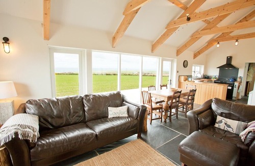 Berea Cottage | Beautiful cottage with uninterrupted views across to Abereiddy & the Blue Lagoon
