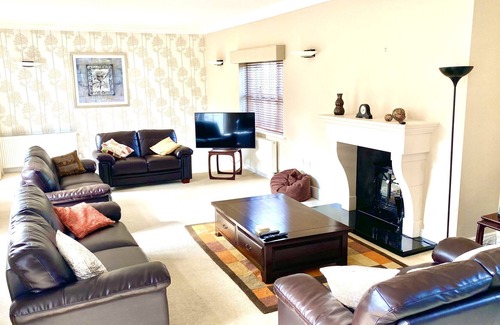 Nantwich House | Beautiful Country House in Cheshire for up to 10 Guests