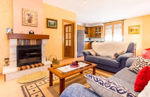 Durcal Villa | Beautiful country house with pool,