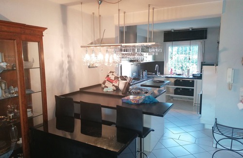 Rhein-Erft-Kreis District House | Beautiful, cozy townhouse