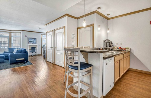 Sheboygan Condo | 'Beautiful Day Getaway' - Lake Michigan Views