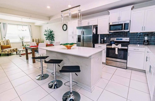 Kissimmee Apartment | Beautiful Decor 2BR Apartment Near Disney