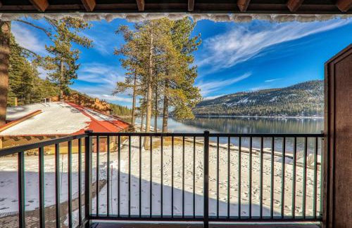 Truckee House | Beautiful Deluxe Studio w/Lake View #245 at Donner Lake Village