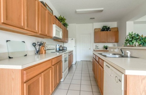 Legacy Park Villa | Beautiful Disney's pool villa