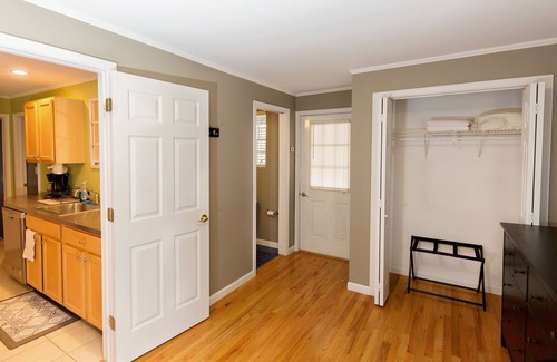 Saratoga Springs Apartment | Beautiful Downtown 3 Bedroom/2 Bath Apartment