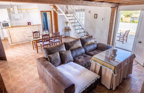 Sanlucar la Mayor House | Beautiful private villa for 6 people with WIFI, A/C, private pool, TV, patio and pets allowed