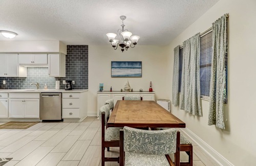 Fernandina Beach House | Beautiful family beach townhome getaway