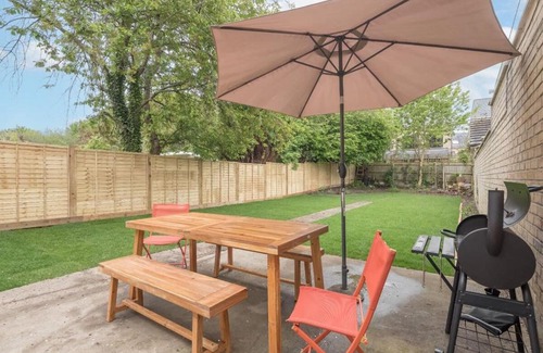 Cambridge House | Beautiful Family Home - Near River Cam