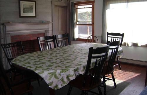 Mattapoisett House | Beautiful family summer home with private beach. Mattapoisett / Buzzards Bay