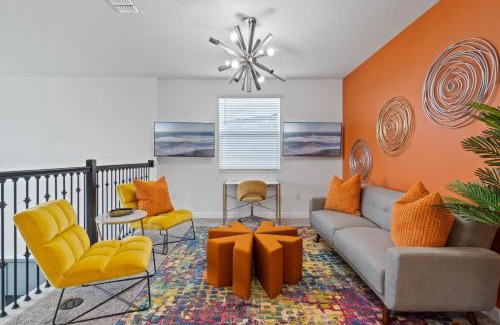 Kissimmee House | Beautiful Family Villa - Pool and Hot Tub - Near Disney World