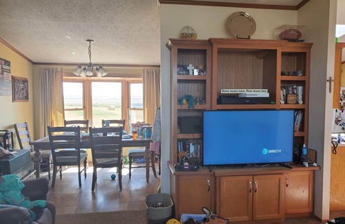 Roosevelt County House | Beautiful farm home close to hunting, fishing and hiking