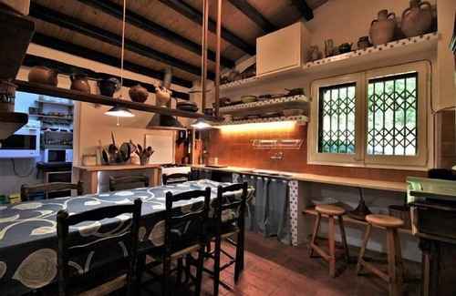 Santa Pau Cottage | Beautiful farmhouse with capacity for 8 people located 5 minutes from "La Fageda".