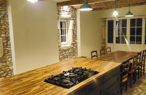 Goudargues Other | Beautiful farmhouse with large pool within walking distance of Goudargues