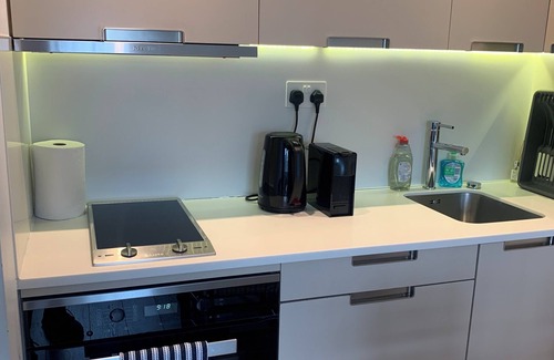 Campden Apartment | Beautiful flat on charming, quiet street, central Kensington/Notting Hill