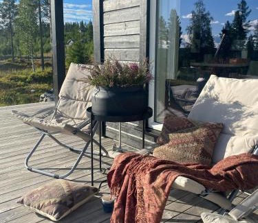 Amot House | Beautiful Forest Cabin Near Ski Trails