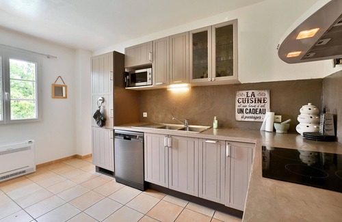Saint-Paulet-de-Caisson House | Beautiful home in St.-Paulet-de-Caisson