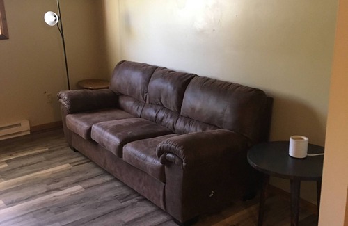 Bemidji Apartment | Beautiful furnished apartment available for sort term lease.