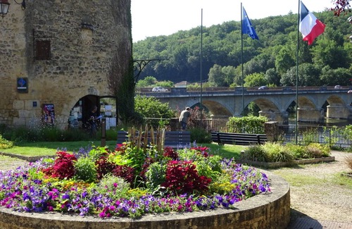 Lalinde Cottage | Beautiful Gite in the Dordogne countryside, 30 minutes from Bergerac