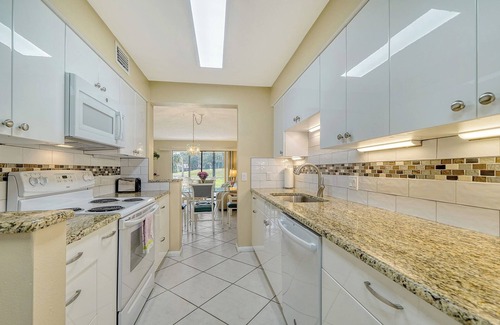 The Meadows Condo | Beautiful golf course view from this condo