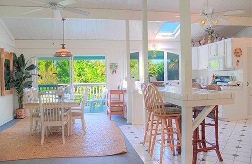 Hanalei Palms House | Beautiful Hanalei Home One Block to the Beach at Magnificent Hanalei Bay