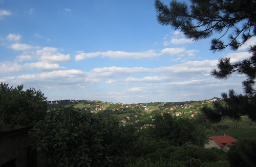 Petrovaradin Apartment | Beautiful Holiday House Wifi, cabTV, centr.heating - 5 min from NS