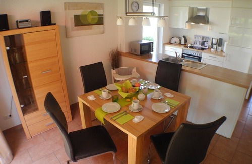 Nordhorn House | Beautiful holiday home in the Seepark Nordhorn with sauna and whirlpool