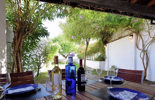 Rute House | Beautiful Holiday Home with Private Swimming Pool in Rute